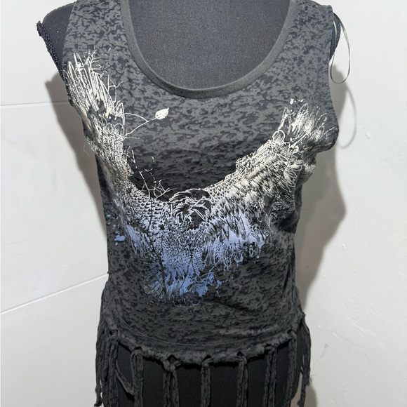 Rock & Republic Black and Gray Graphic Fringe Tank Top - Picture 6 of 9
